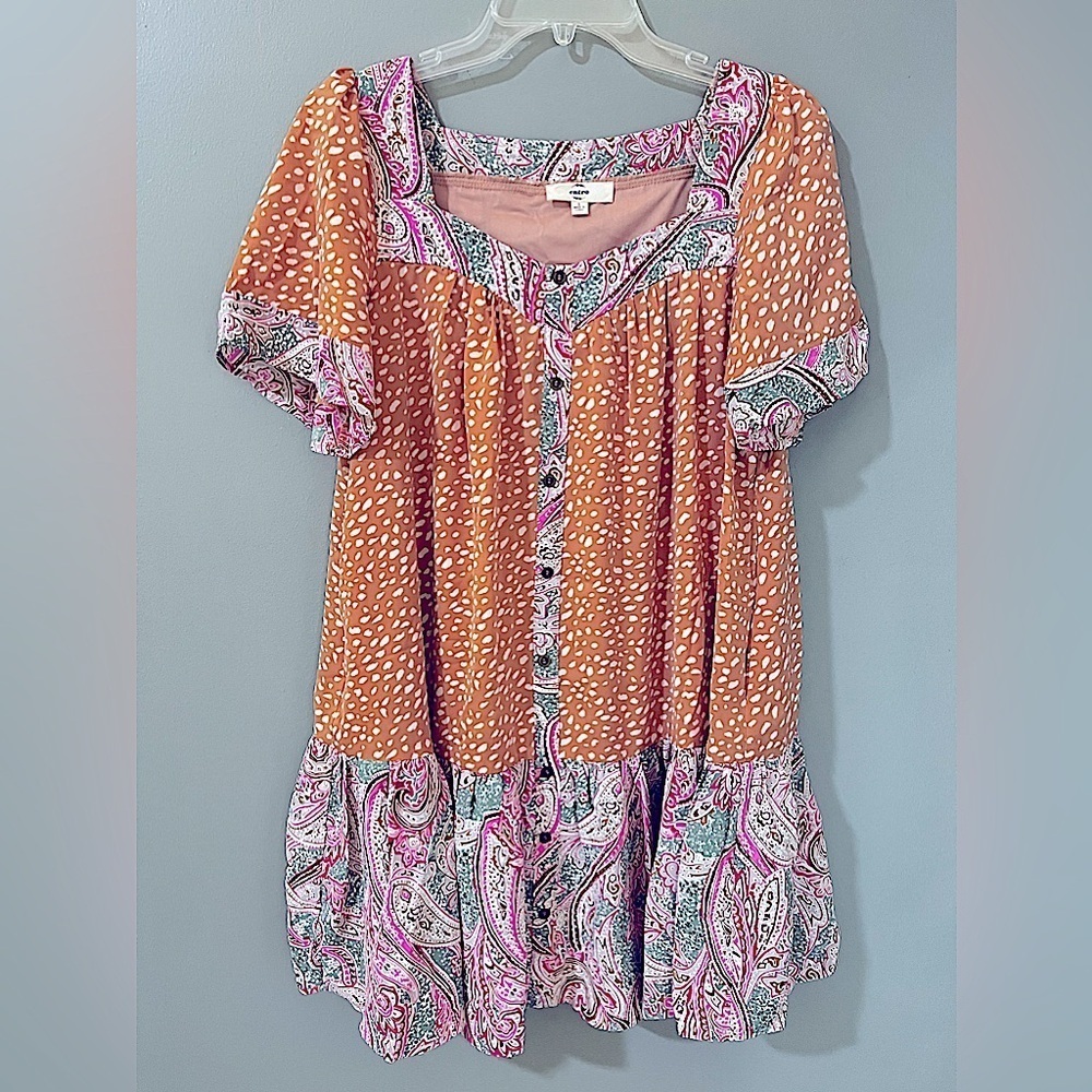 NWOT Entro Size small Button Front Ruffle Hem Sheer Lined Dress Pockets!